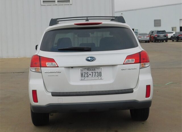 Pre-Owned 2014 Subaru Outback 2.5i 4D Sport Utility AWD full