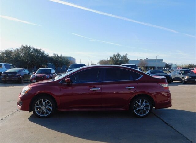 Pre-Owned 2013 Nissan Sentra SR 4D Sedan FWD full