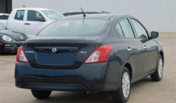 Pre-Owned 2018 Nissan Versa 1.6 SV 4D Sedan FWD full