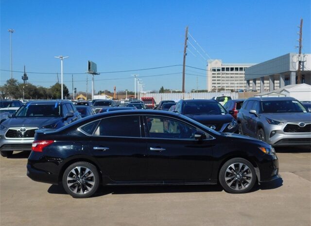 Pre-Owned 2016 Nissan Sentra SR 4D Sedan FWD full