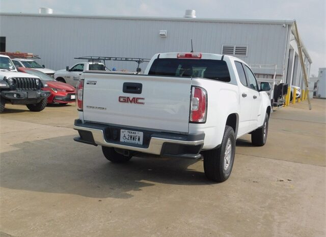 Pre-Owned 2016 GMC Canyon Base 4D Crew Cab RWD full