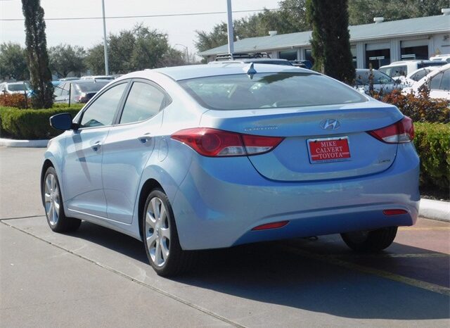 Pre-Owned 2013 Hyundai Elantra Limited 4D Sedan FWD full