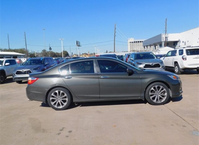 Pre-Owned 2014 Honda Accord Sport 4D Sedan FWD full