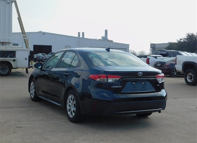 Pre-Owned 2021 Toyota Corolla LE 4D Sedan FWD full