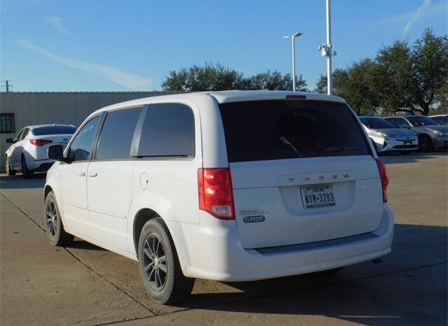 Pre-Owned 2016 Dodge Grand Caravan SE 4D Passenger Van FWD full