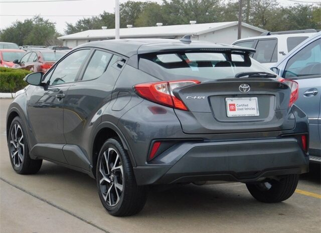 Pre-Owned 2018 Toyota C-HR XLE 4D Sport Utility FWD (Down 4000) full