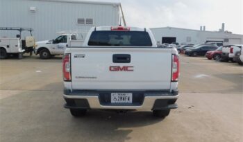 Pre-Owned 2016 GMC Canyon Base 4D Crew Cab RWD full