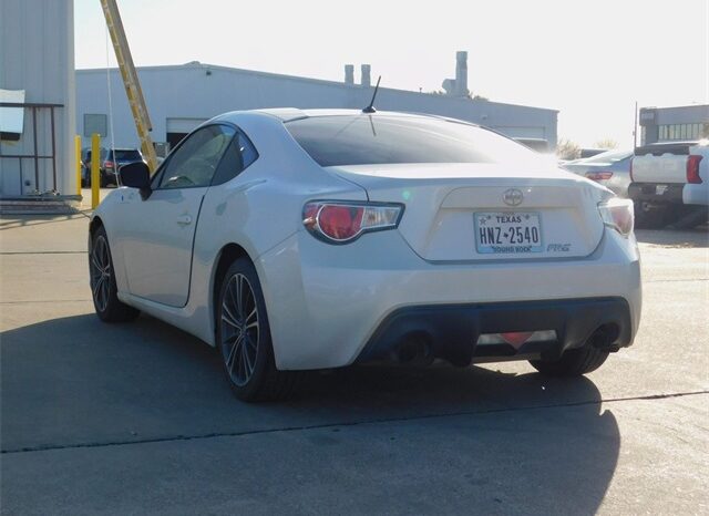 Pre-Owned 2013 Scion FR-S Base 2D Coupe RWD full