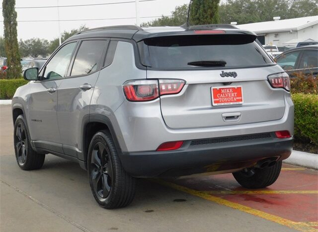 Pre-Owned 2018 Jeep Compass Latitude 4D Sport Utility FWD (Down $4000) full