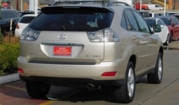 Pre-Owned 2004 Lexus RX 330 4D Sport Utility FWD full