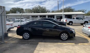 Pre-Owned 2015 Toyota Corolla LE 4D Sedan FWD full