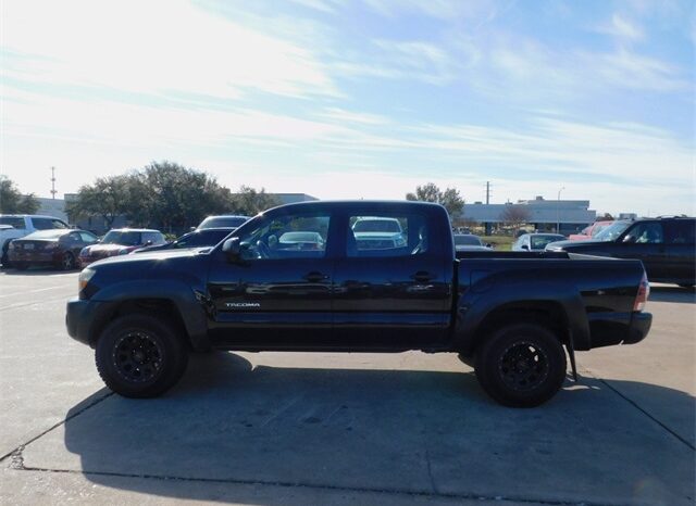 Pre-Owned 2009 Toyota Tacoma PreRunner 4D Double Cab RWD full