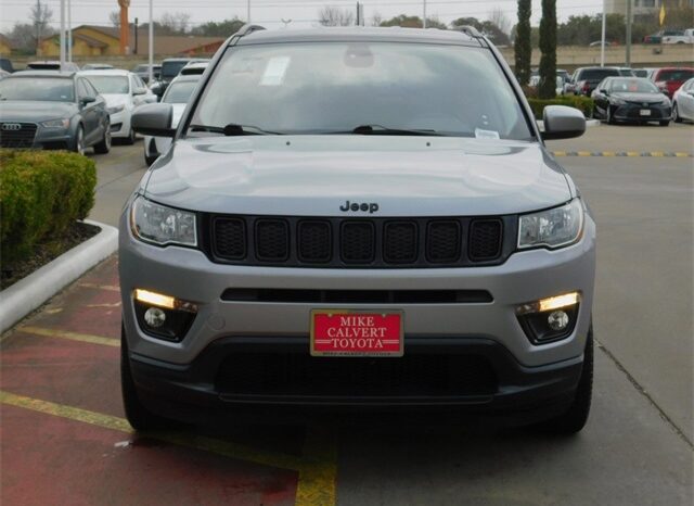 Pre-Owned 2018 Jeep Compass Latitude 4D Sport Utility FWD (Down $4000) full