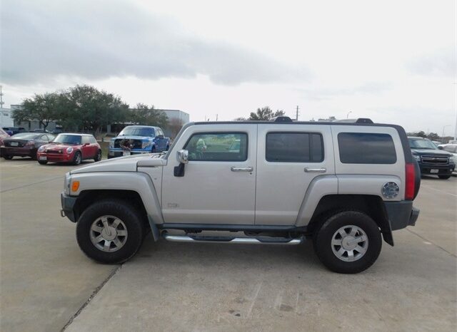 Pre-Owned 2007 Hummer H3 Adventure 4D Sport Utility 4WD full