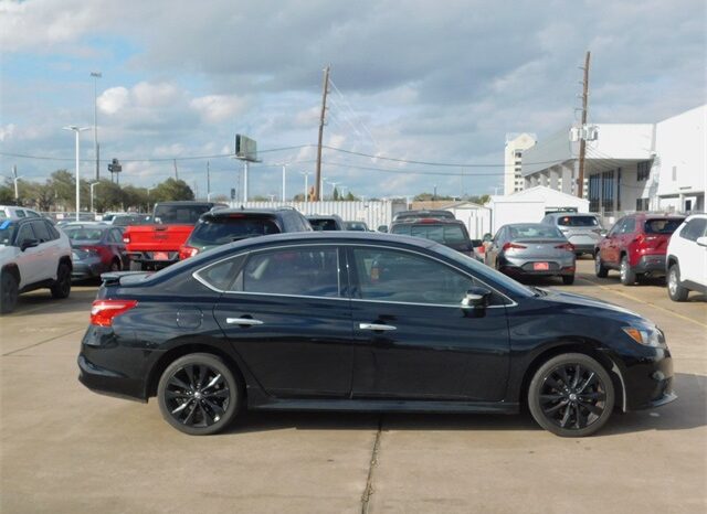 Pre-Owned 2018 Nissan Sentra SR 4D Sedan FWD full