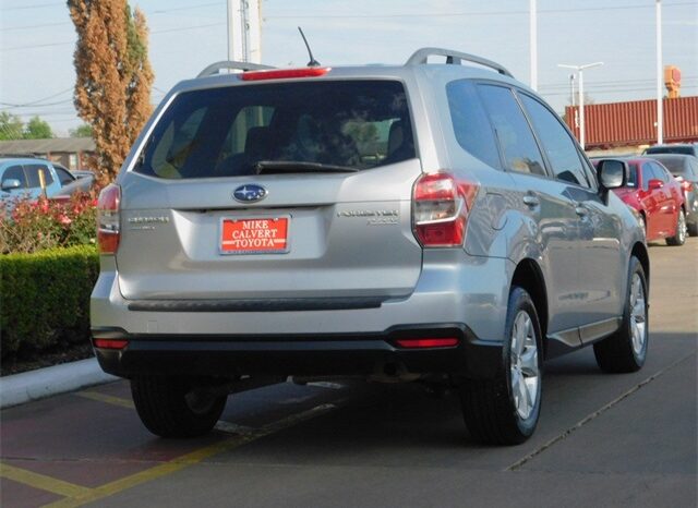 Pre-Owned 2015 Subaru Forester 2.5i Premium 4D Sport Utility AWD full